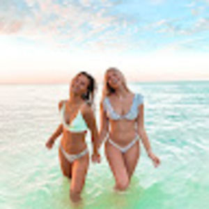 Meet your Posher, Ella